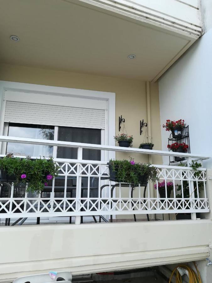 Apartment Ey Zhn Nea Chili Ngoại thất bức ảnh